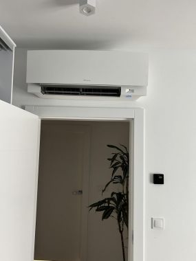 Klimi Klimatyzacja Warszawa Daikin Emura FTXJ20AW